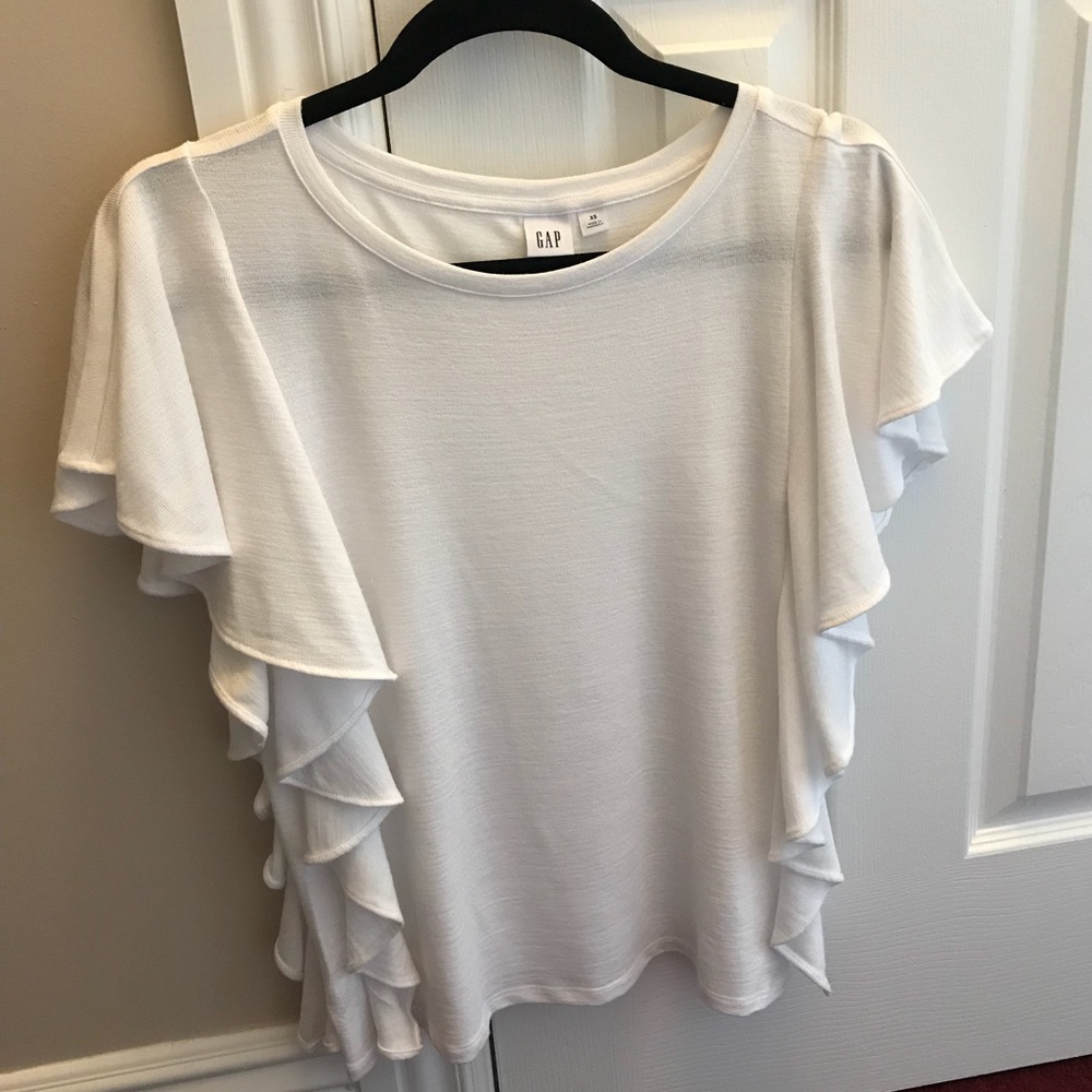 Gap Softspun Ruffle tee
